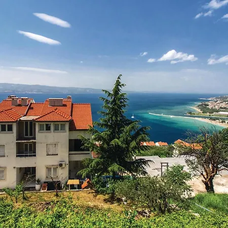 Stunning In Omis With Wifi Apartment Zakucac